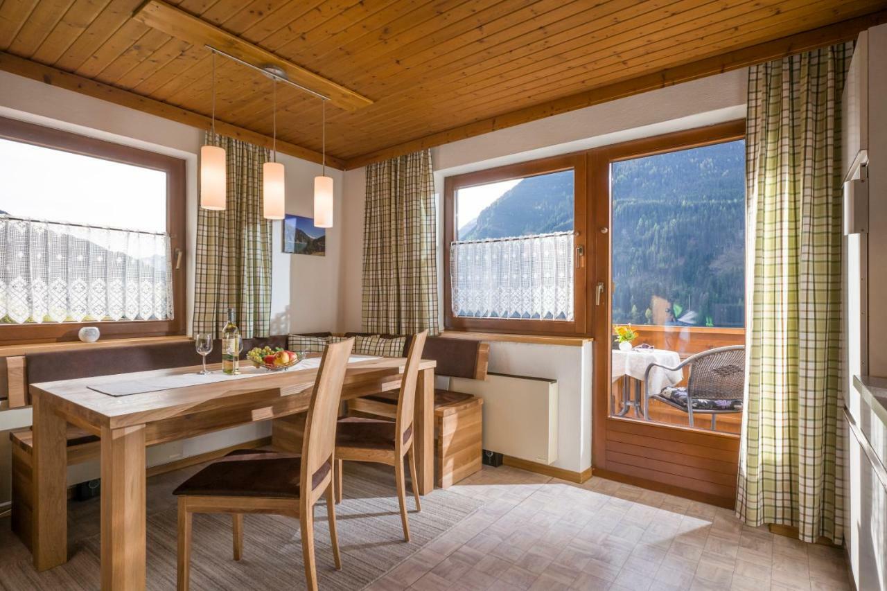 Gruebelspitz Apartment Tux Bagian luar foto