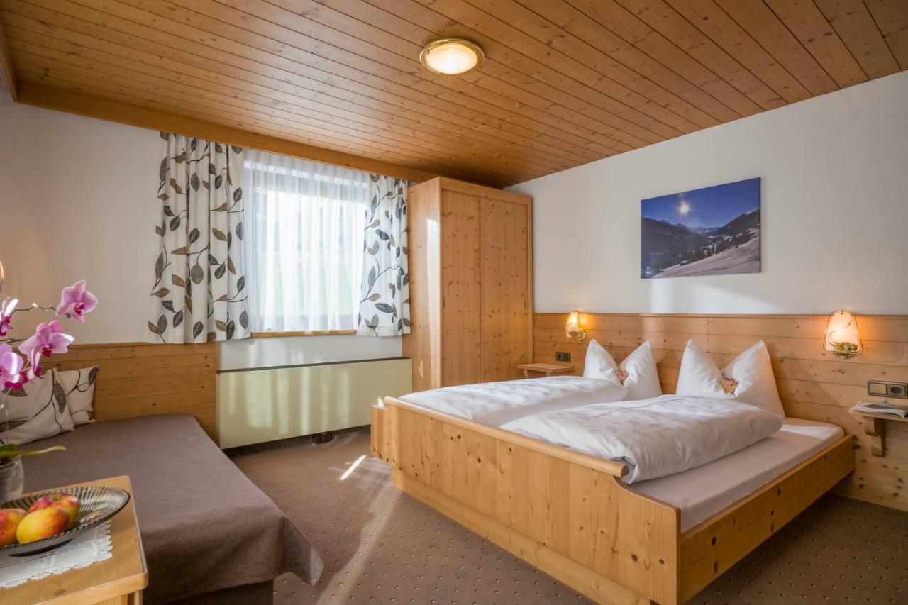 Gruebelspitz Apartment Tux Bagian luar foto