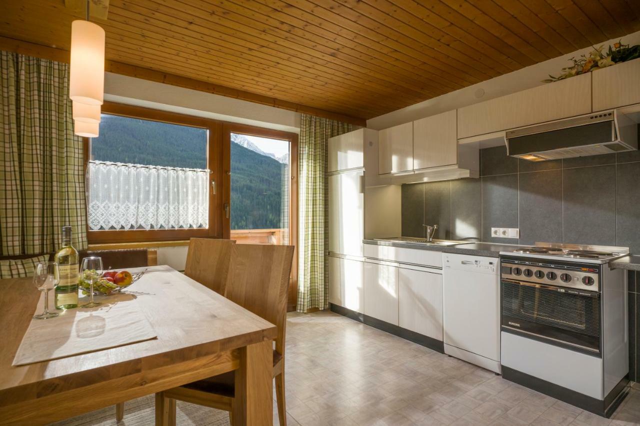 Gruebelspitz Apartment Tux Bagian luar foto